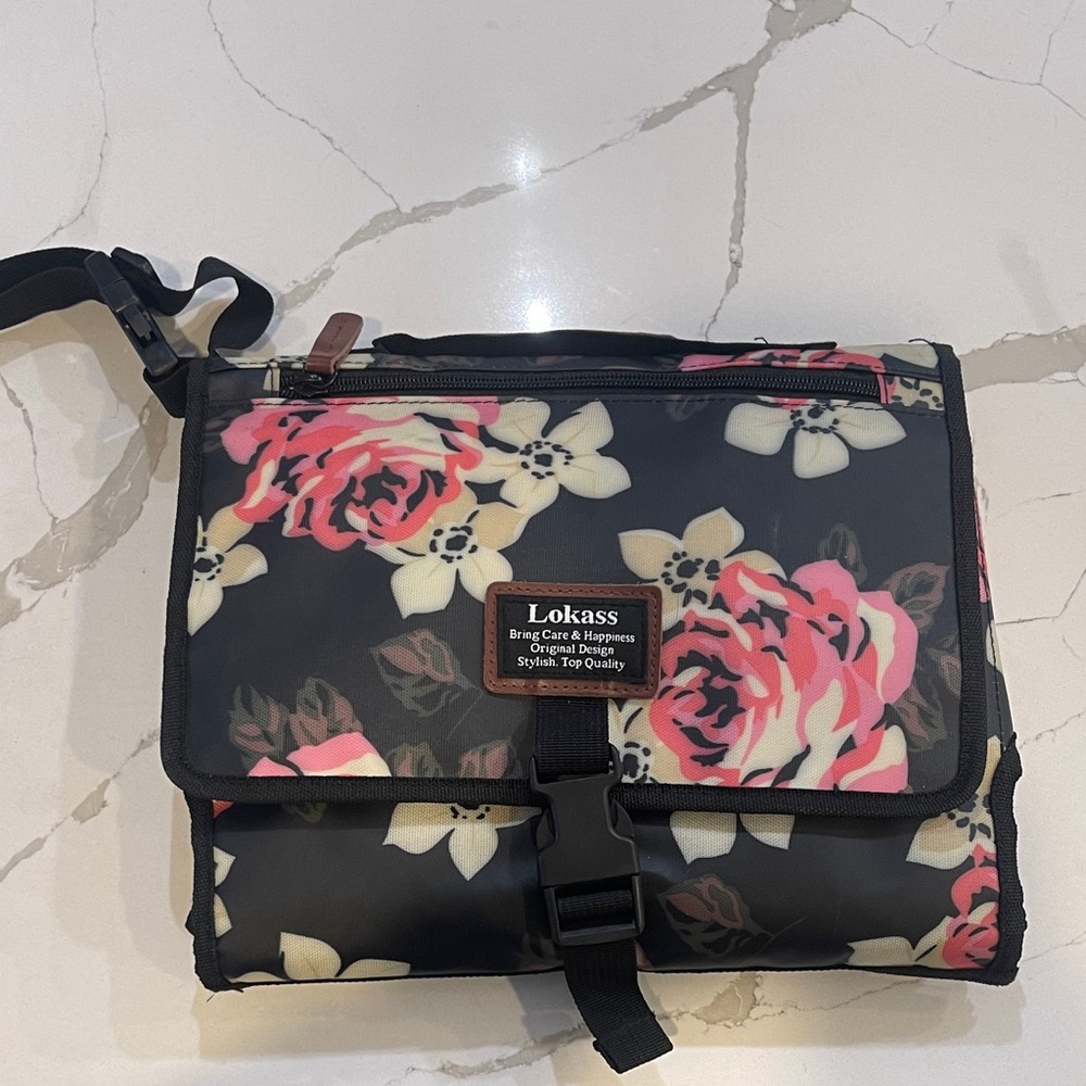 Floral Travel Bag - Black and Pink